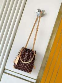 Picture of Louis Vuitton Handbags _SKUfw222509158fw